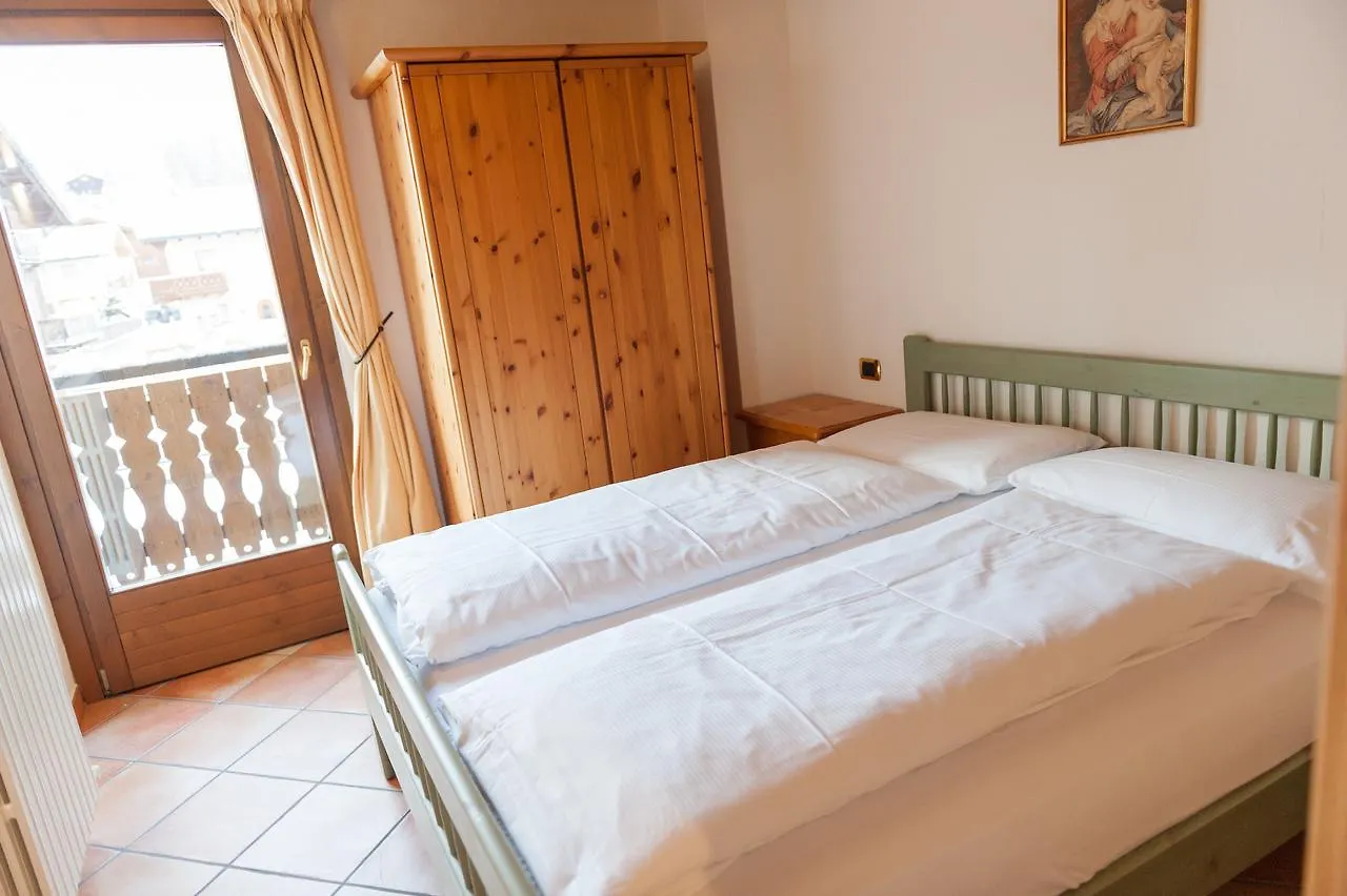 Residence Bait Da Mott Livigno Aparthotel