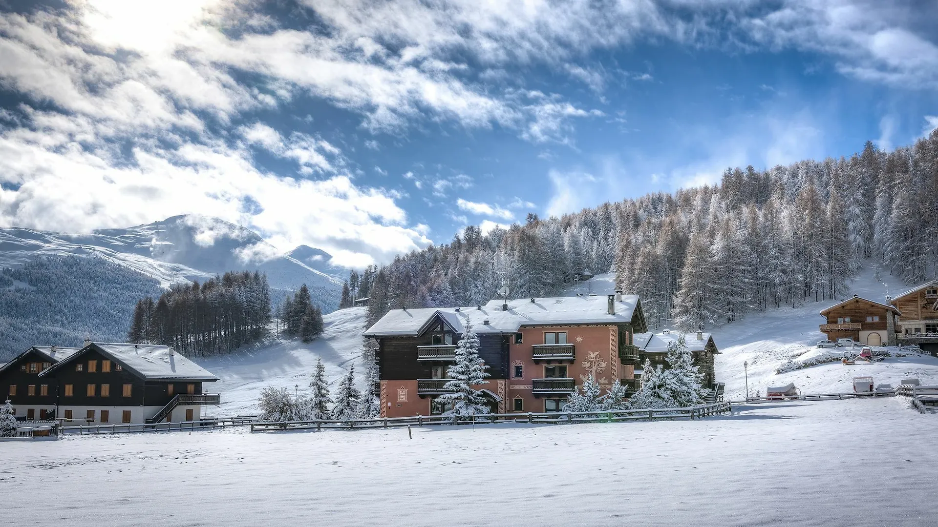 Residence Bait Da Mott Livigno Aparthotel